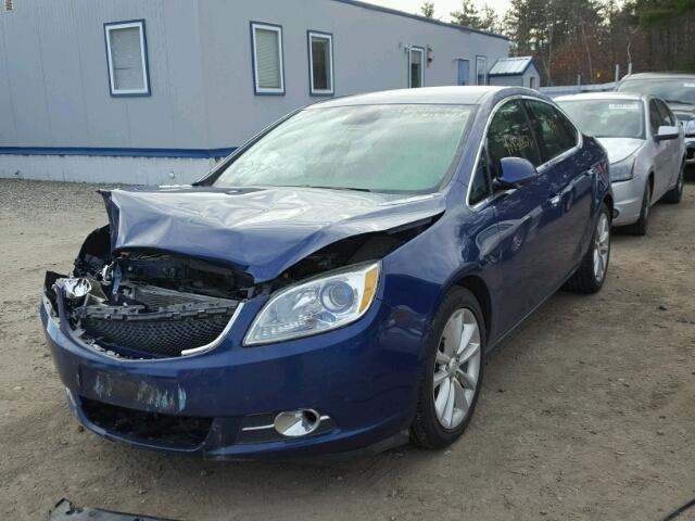 1G4PP5SK6D4141896 - 2013 BUICK VERANO BLUE photo 2