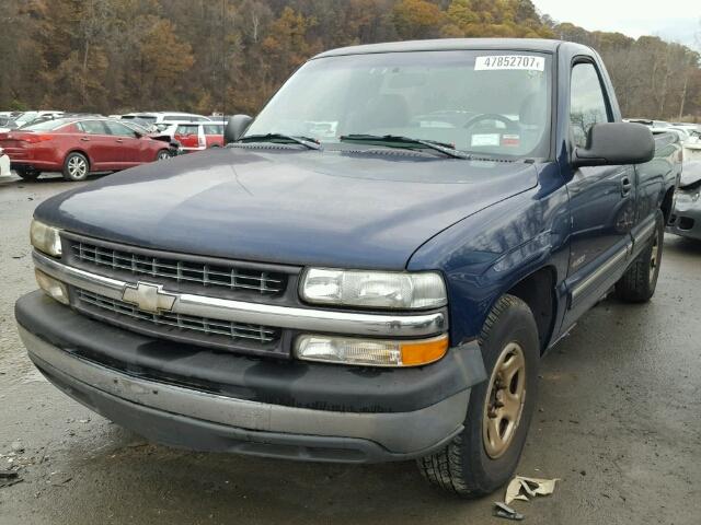 1GCEC14W1XE251821 - 1999 CHEVROLET SILVERADO BLUE photo 2