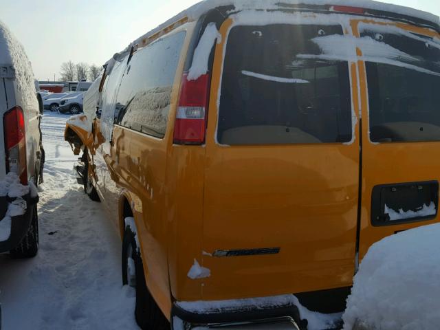 1GCZGHFF1H1175313 - 2017 CHEVROLET EXPRESS G3 YELLOW photo 3