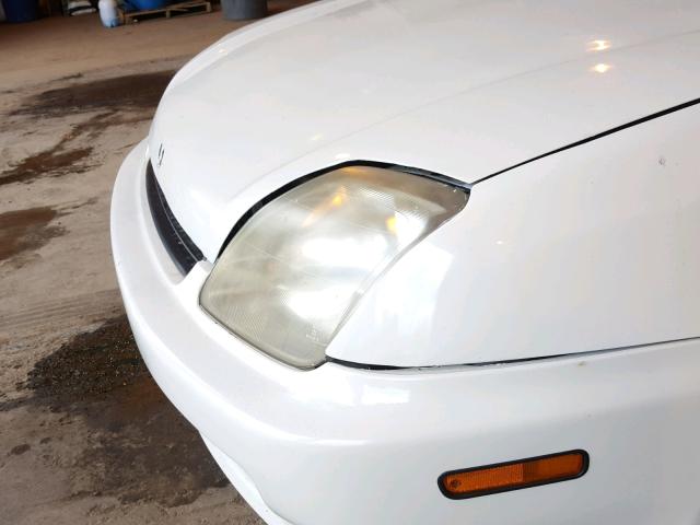 JHMBB6245WC004864 - 1998 HONDA PRELUDE WHITE photo 9