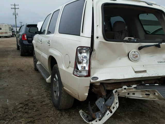 1GYEK63N35R151020 - 2005 CADILLAC ESCALADE L WHITE photo 3