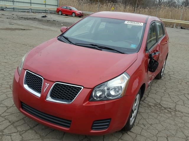 5Y2SP67829Z457047 - 2009 PONTIAC VIBE RED photo 2