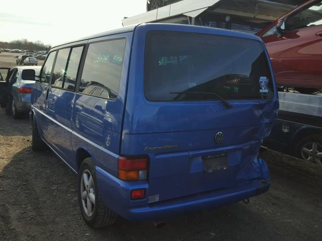 WV2KB47053H002978 - 2003 VOLKSWAGEN EUROVAN GL BLUE photo 3