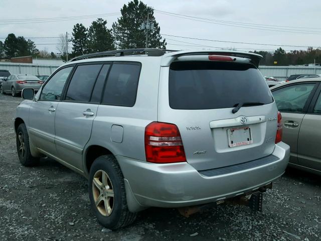 JTEHD21A420017117 - 2002 TOYOTA HIGHLANDER SILVER photo 3