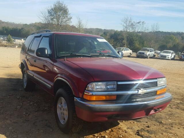 1GNDT13W7W2215085 - 1998 CHEVROLET BLAZER BURGUNDY photo 1