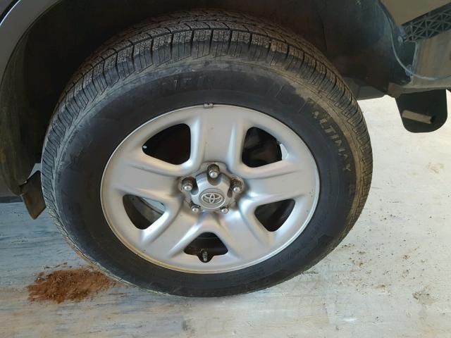 JTMZK4DV7AD003499 - 2010 TOYOTA RAV4 灰色 照片 9