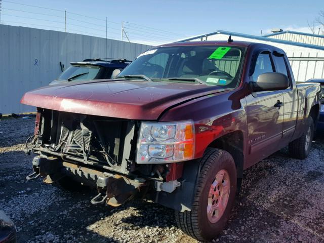 1GCEK29J69Z190418 - 2009 CHEVROLET SILVERADO MAROON photo 2