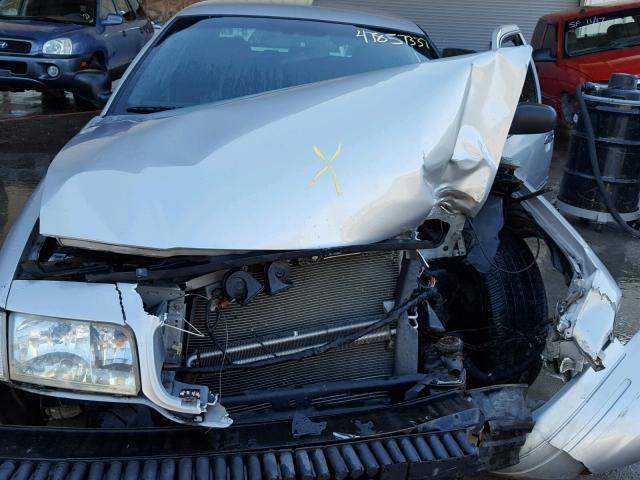 2FAFP71W07X130590 - 2007 FORD CROWN VICT SILVER photo 7