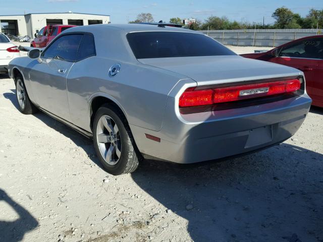 2B3CJ4DVXAH179881 - 2010 DODGE CHALLENGER SILVER photo 3