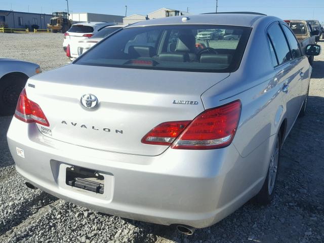 4T1BK3DBXAU362522 - 2010 TOYOTA AVALON XL SILVER photo 4