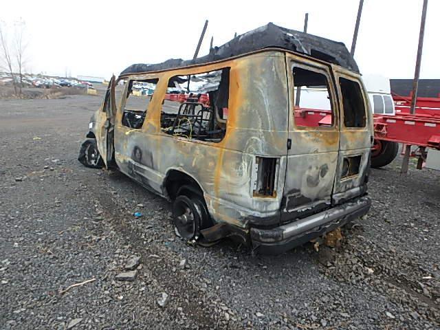 1FDRE14L13HA34212 - 2003 FORD ECONOLINE BURN photo 3