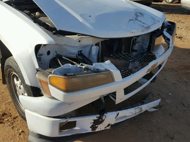 1GCCS198858286341 - 2005 CHEVROLET COLORADO WHITE photo 9