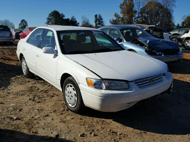 JT2BG22K5X0316639 - 1999 TOYOTA CAMRY LE WHITE photo 1