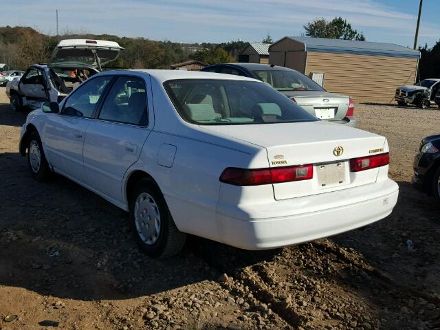 JT2BG22K5X0316639 - 1999 TOYOTA CAMRY LE WHITE photo 3