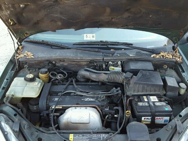 1FAFP3438YW389741 - 2000 FORD FOCUS SE GREEN photo 7