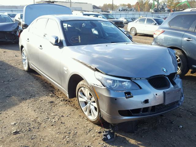 WBANV9C55AC139475 - 2010 BMW 535 XI 灰色 照片 1