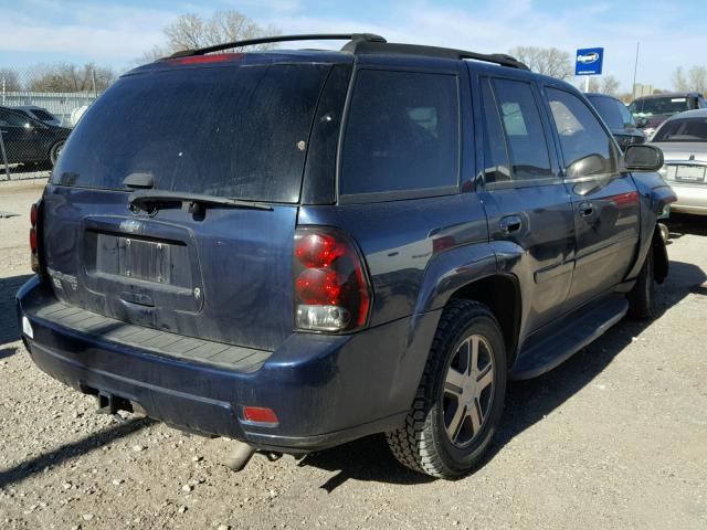 1GNDS13S172216024 - 2007 CHEVROLET TRAILBLAZE BLUE photo 4