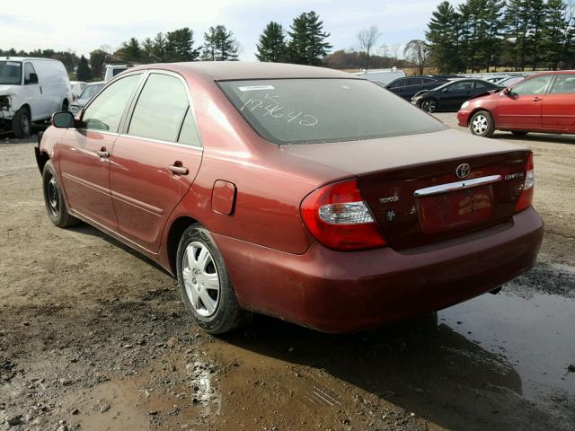 4T1BE32K22U563276 - 2002 TOYOTA CAMRY LE RED photo 3