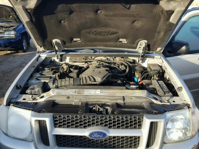 1FMZU67E32UC48086 - 2002 FORD EXPLORER S SILVER photo 7