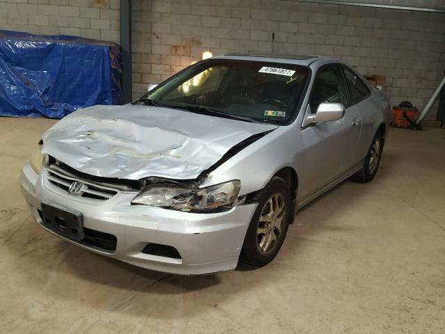 1HGCG22532A002188 - 2002 HONDA ACCORD EX SILVER photo 2