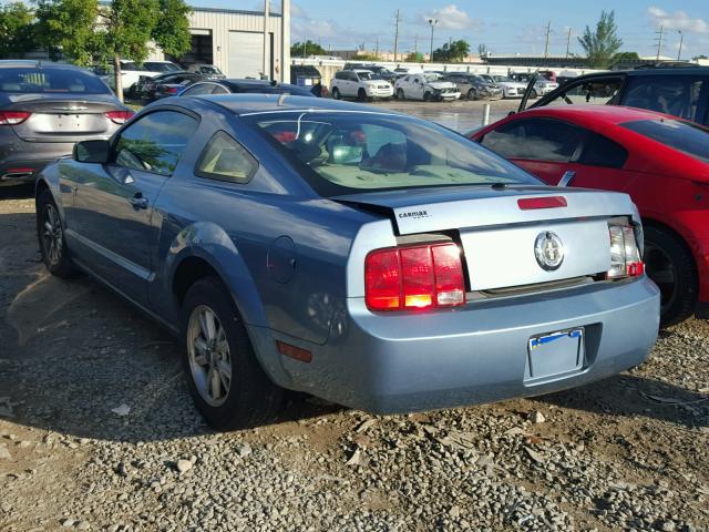 1ZVFT80N475235457 - 2007 FORD MUSTANG BLUE photo 3