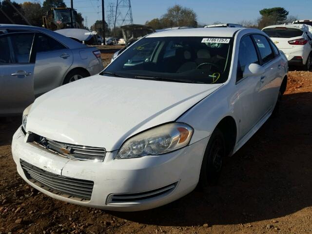 2G1WA5EK4A1117058 - 2010 CHEVROLET IMPALA LS WHITE photo 2