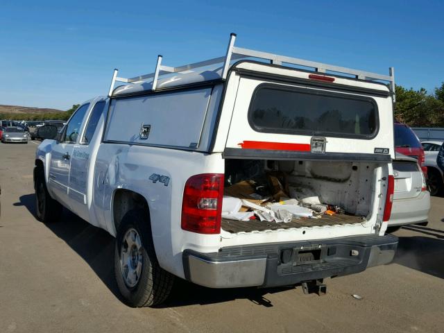 1GCRKSE73DZ393691 - 2013 CHEVROLET SILVERADO WHITE photo 3