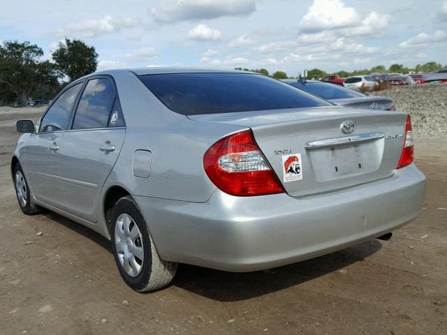 4T1BE32K74U900706 - 2004 TOYOTA CAMRY LE SILVER photo 3