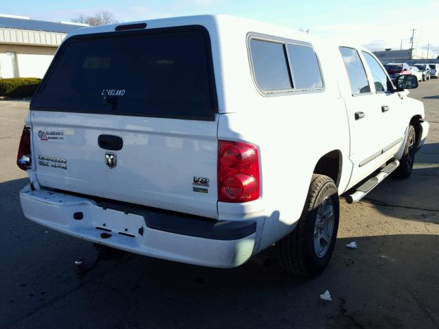 1D7HW48P47S215699 - 2007 DODGE DAKOTA QUA WHITE photo 4