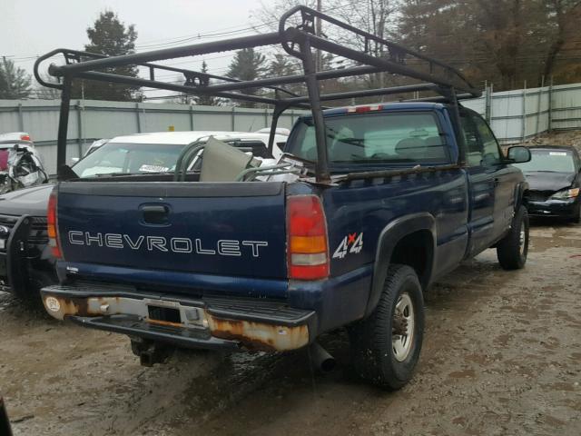 1GCHK29U21E220937 - 2001 CHEVROLET SILVERADO BLUE photo 4