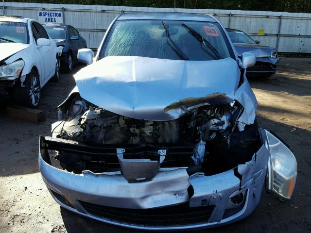 3N1BC13E99L434711 - 2009 NISSAN VERSA S BLUE photo 9