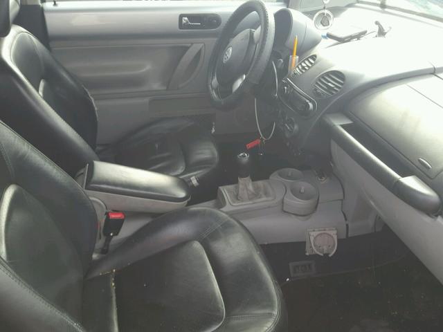 3VWCP21C12M419842 - 2002 VOLKSWAGEN NEW BEETLE 银色 照片 5