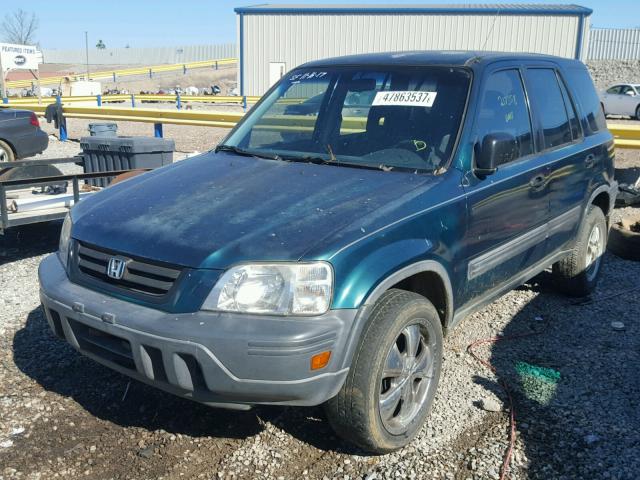 JHLRD2845WC007230 - 1998 HONDA CR-V LX GREEN photo 2