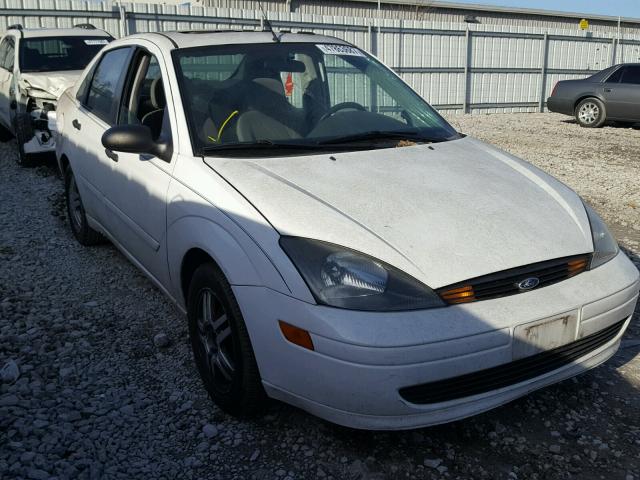 1FAFP34383W277501 - 2003 FORD FOCUS SE C WHITE photo 1