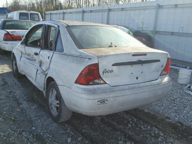 1FAFP34383W277501 - 2003 FORD FOCUS SE C WHITE photo 3