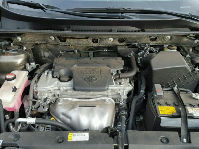 JTMBFREV5FD165415 - 2015 TOYOTA RAV4 LE Qəhvəyi foto 7