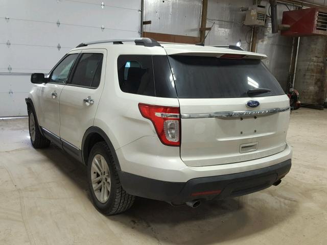 1FMHK7D8XBGA56166 - 2011 FORD EXPLORER X WHITE photo 3