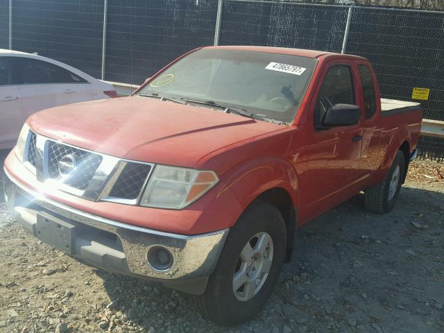 1N6AD06W15C401970 - 2005 NISSAN FRONTIER K RED photo 2