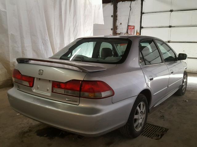 1HGCG56742A159340 - 2002 HONDA ACCORD SE SILVER photo 4