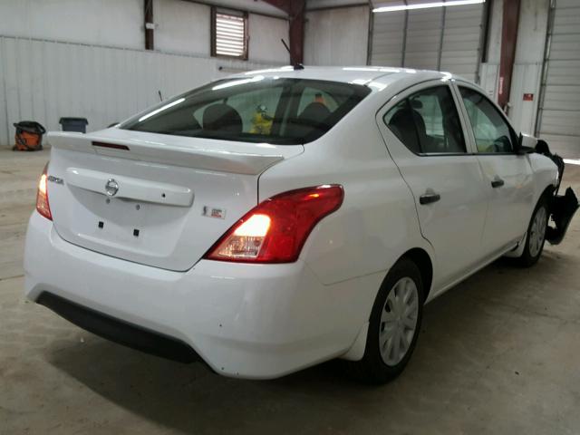 3N1CN7AP7GL907119 - 2016 NISSAN VERSA S WHITE photo 4