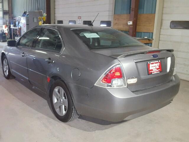 3FAHP07Z28R176780 - 2008 FORD FUSION SE SILVER photo 3