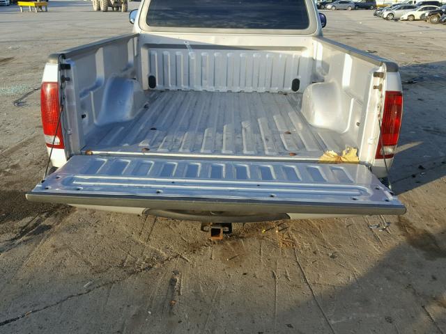 1FTZF1722WNB60587 - 1998 FORD F150 SILVER photo 6