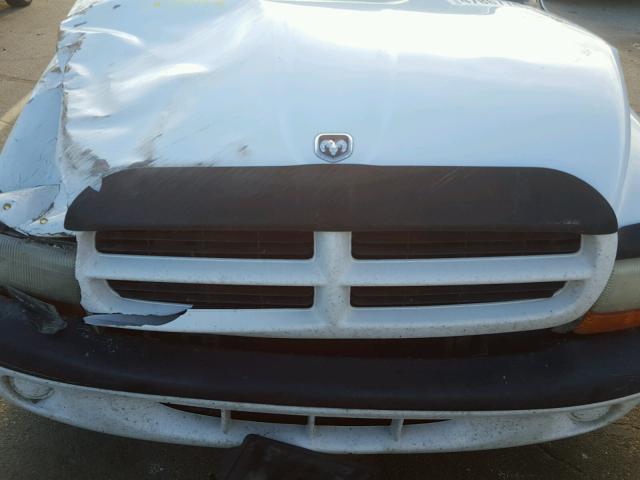 1B7FL22PXYS585144 - 2000 DODGE DAKOTA WHITE photo 7