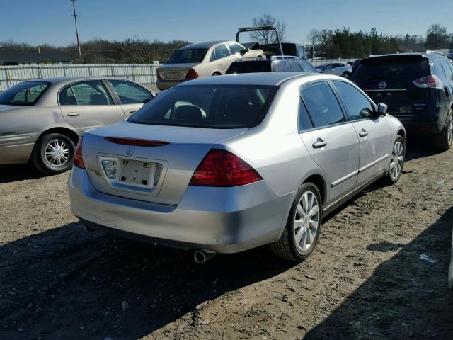 1HGCM66497A078894 - 2007 HONDA ACCORD SE SILVER photo 4