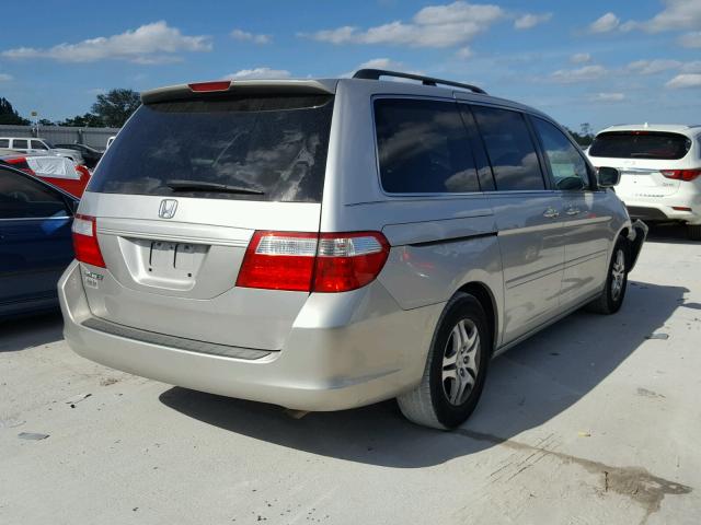 5FNRL38477B131414 - 2007 HONDA ODYSSEY EX SILVER photo 4