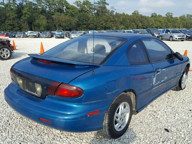 1G2JB1241W7582926 - 1998 PONTIAC SUNFIRE SE BLUE photo 4