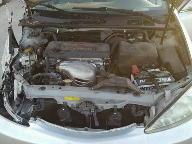 4T1BE32K42U555521 - 2002 TOYOTA CAMRY LE SILVER photo 7