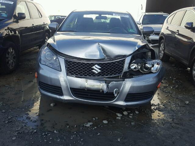 JS2RE9A32B6111645 - 2011 SUZUKI KIZASHI SE GRAY photo 9