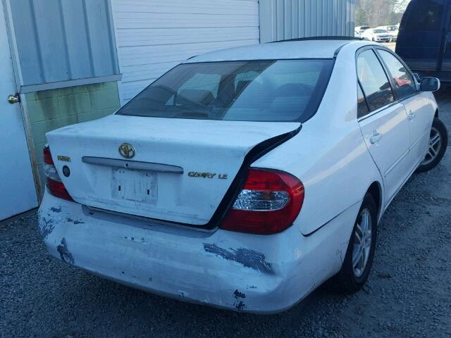 4T1BE32K22U015777 - 2002 TOYOTA CAMRY LE თეთრი ფოტო 4