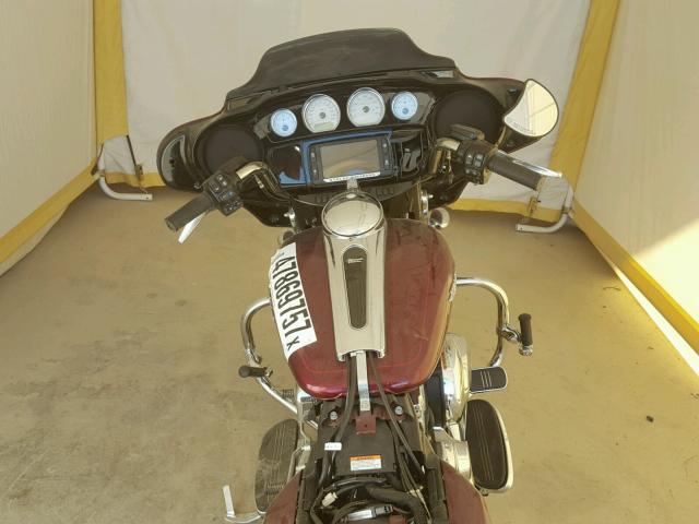 1HD1KRM17GB634778 - 2016 HARLEY-DAVIDSON FLHXS STRE RED photo 5